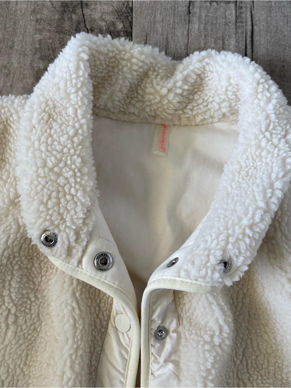 FP Movement by Free People Hit The Slopes Jacket with Sunrise Summit Print - Picture 4 of 9
